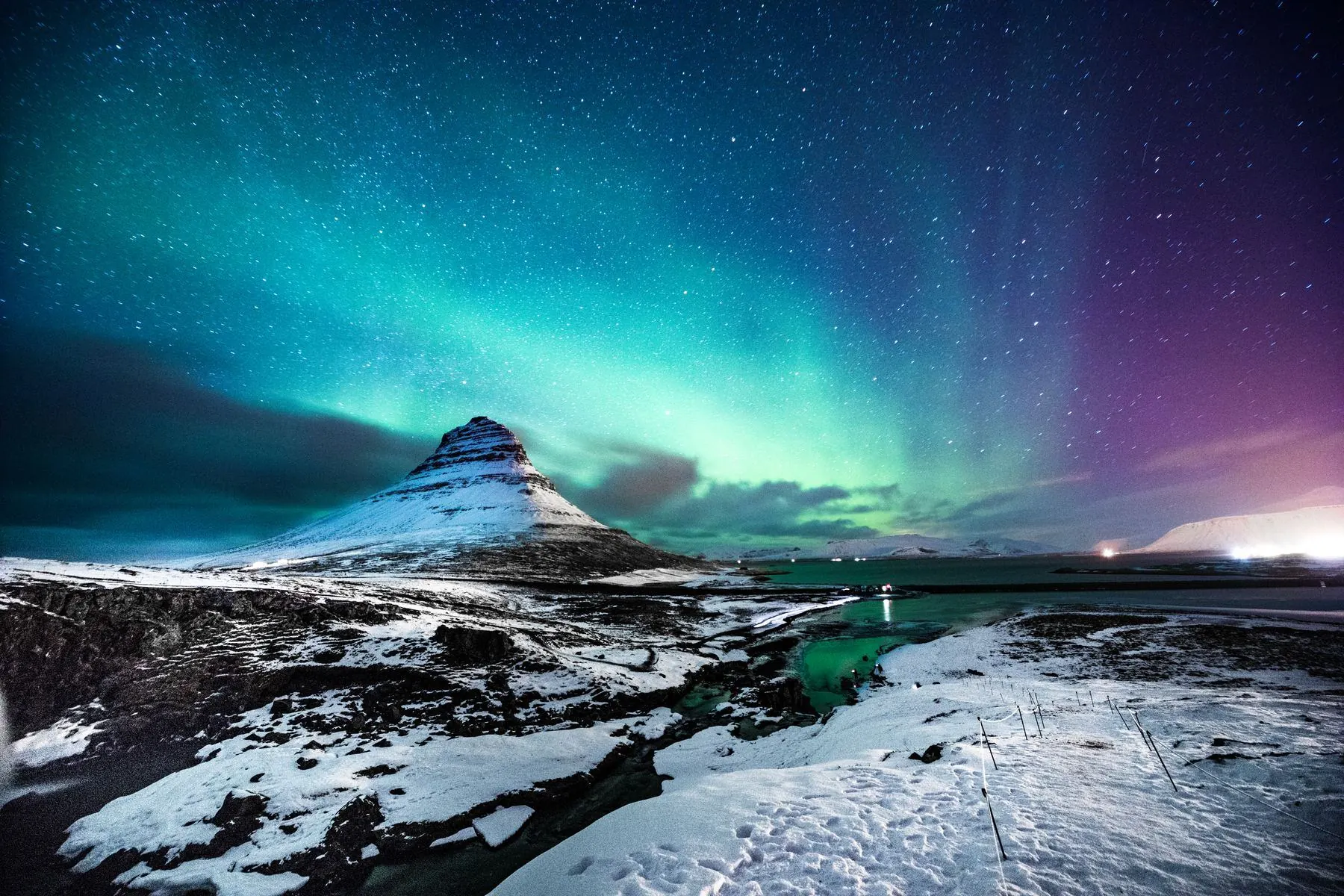 Kirkjufell Mountain